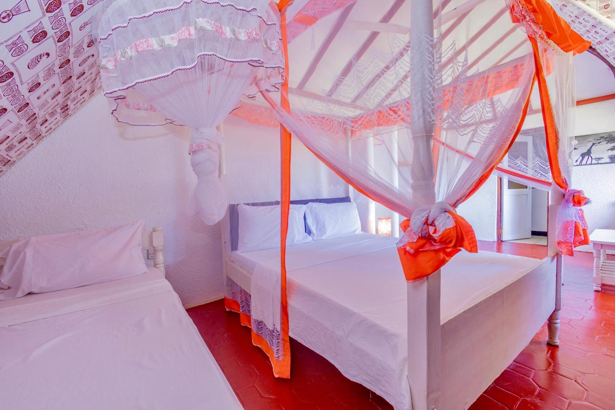 Villas Dora And Holly Diani Beach Zewnętrze zdjęcie