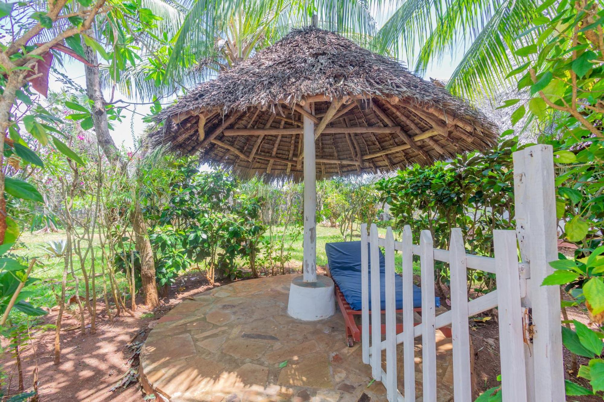 Villas Dora And Holly Diani Beach Zewnętrze zdjęcie