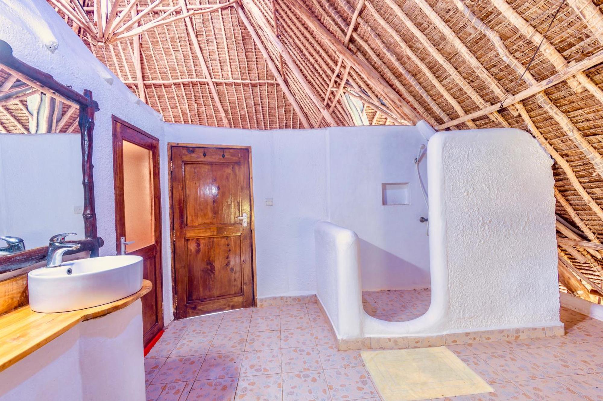 Villas Dora And Holly Diani Beach Zewnętrze zdjęcie