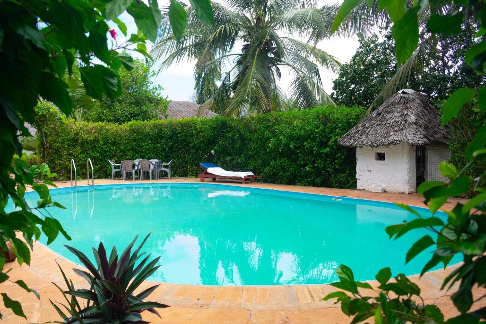 Villas Dora And Holly Diani Beach Zewnętrze zdjęcie